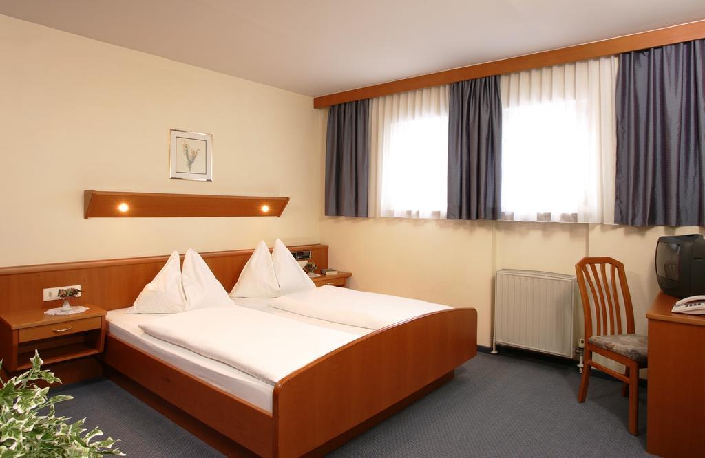 Hotel Appartement Winter Обертауерн Стая снимка