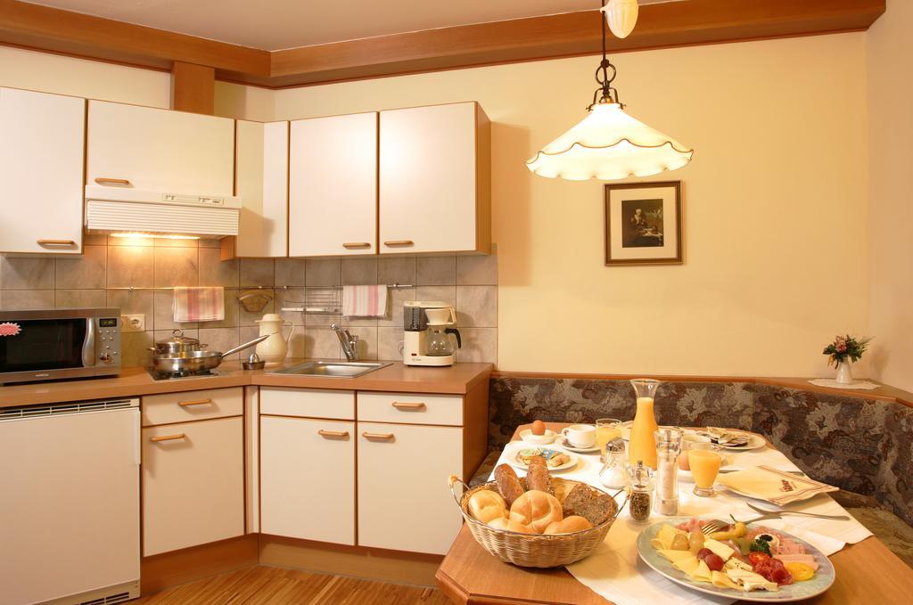 Hotel Appartement Winter Обертауерн Стая снимка